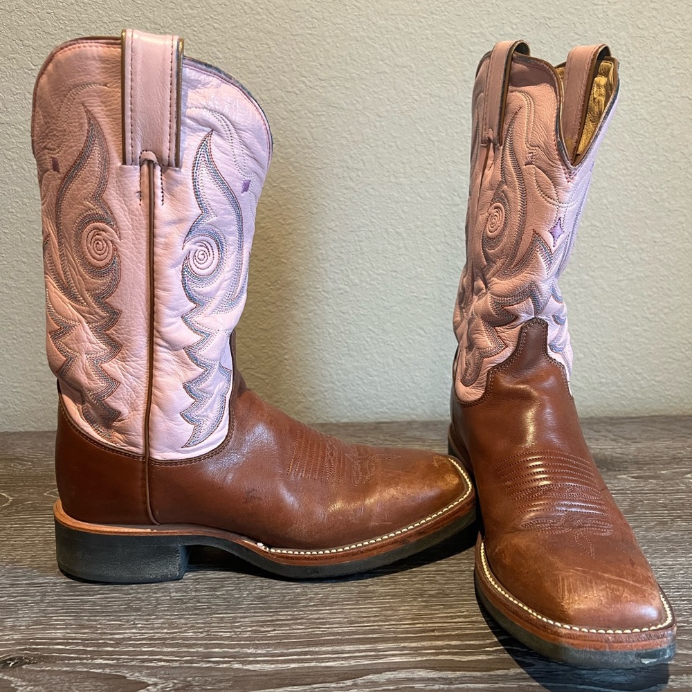 Justin Pink and Brown square toe women’s sz 7.5 cowboy Western Boots